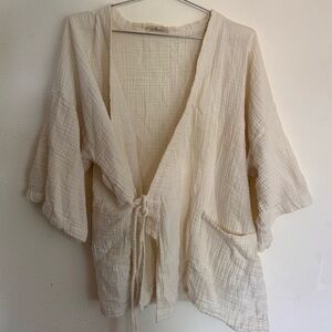 Oddbird Co Lounge Top